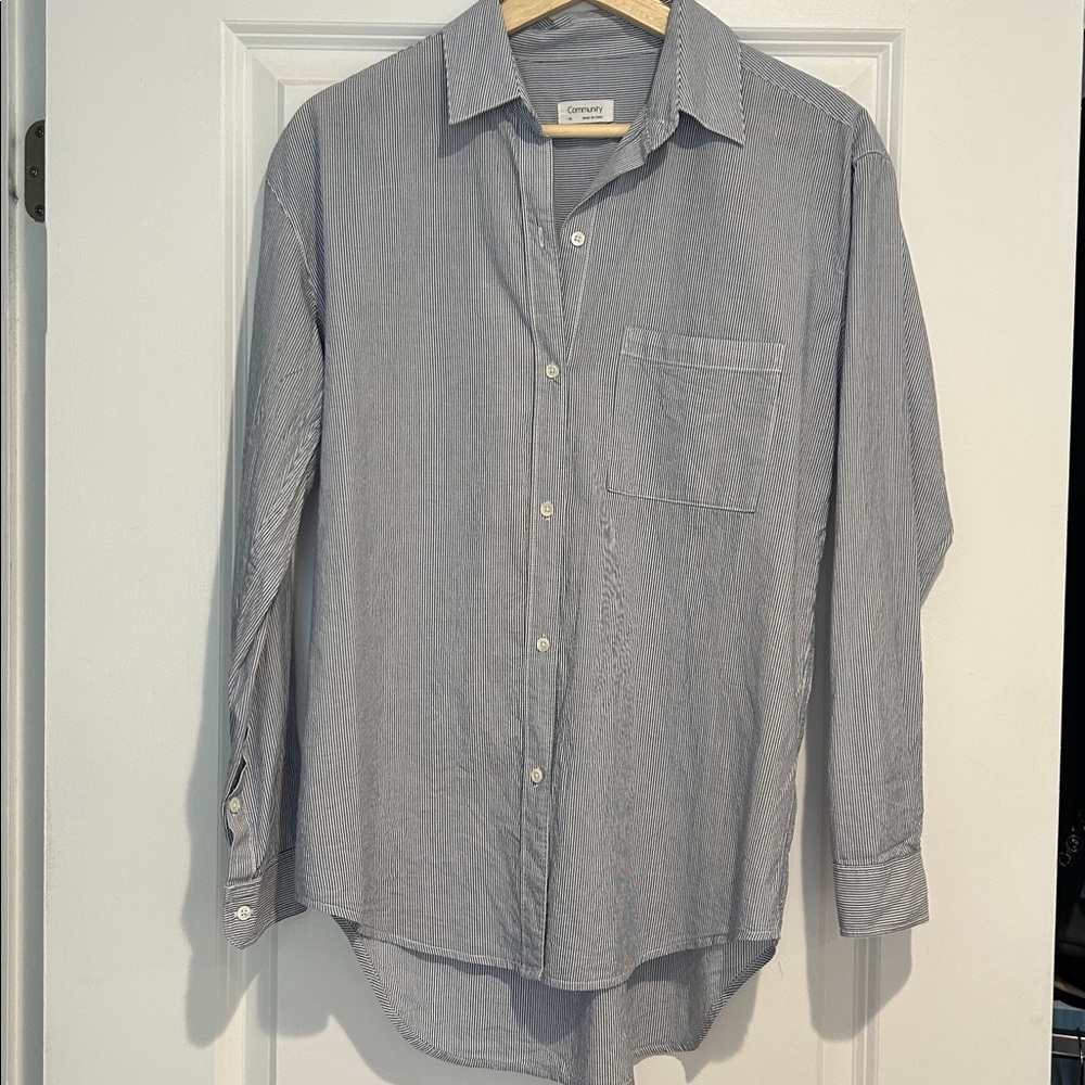 Aritzia Community Button Down Shirt XS